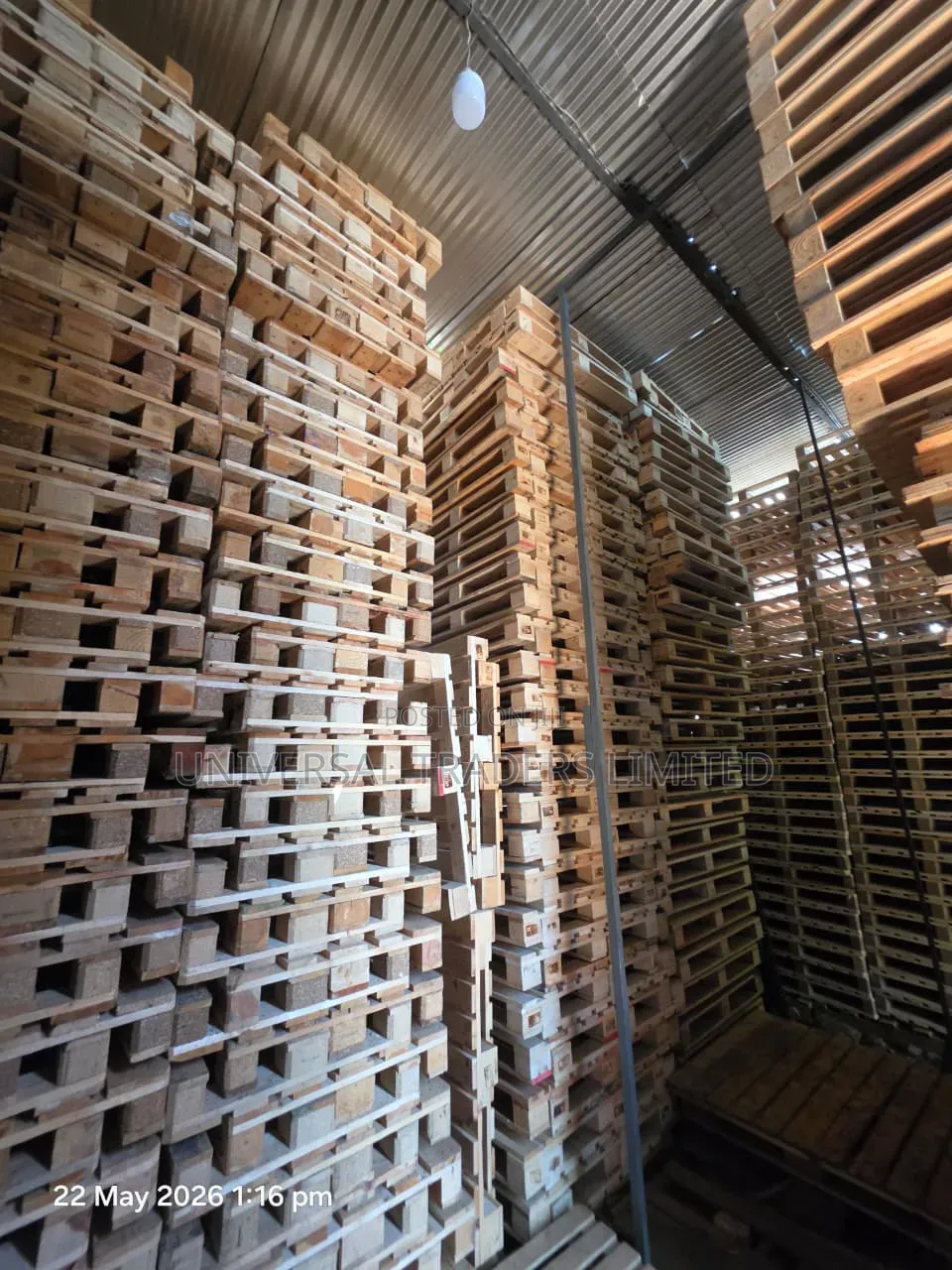 Clean Wooden Pallets for Sale Heat Treated Strong Durable