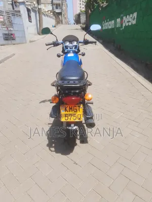Bajaj Boxer 125 2026 Blue