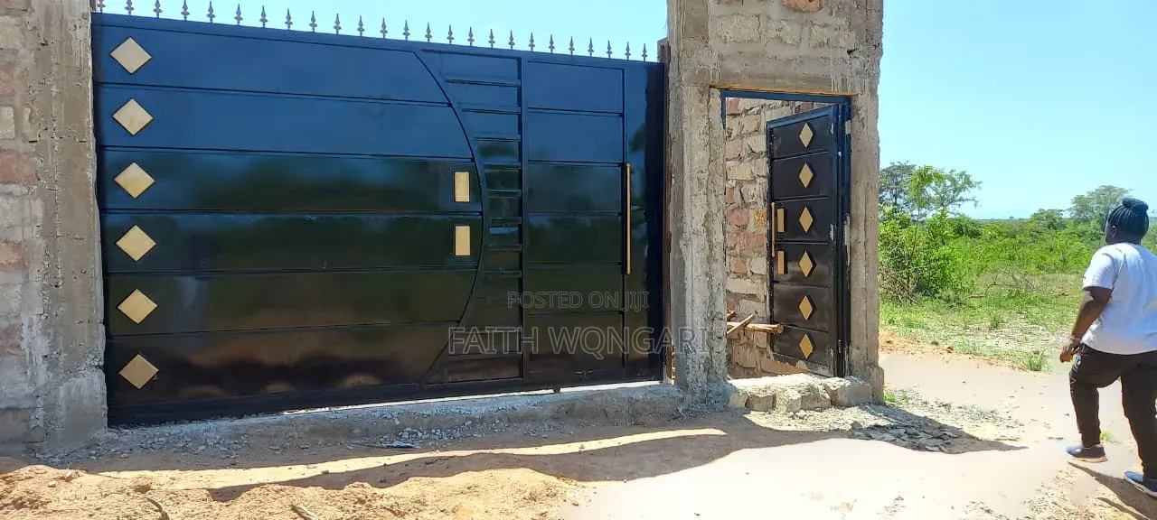 50 by 100 Plot in Matuu With Ready Title Deed