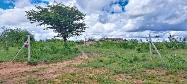 50 by 100 Plot in Matuu With Ready Title Deed - thumbnail 8