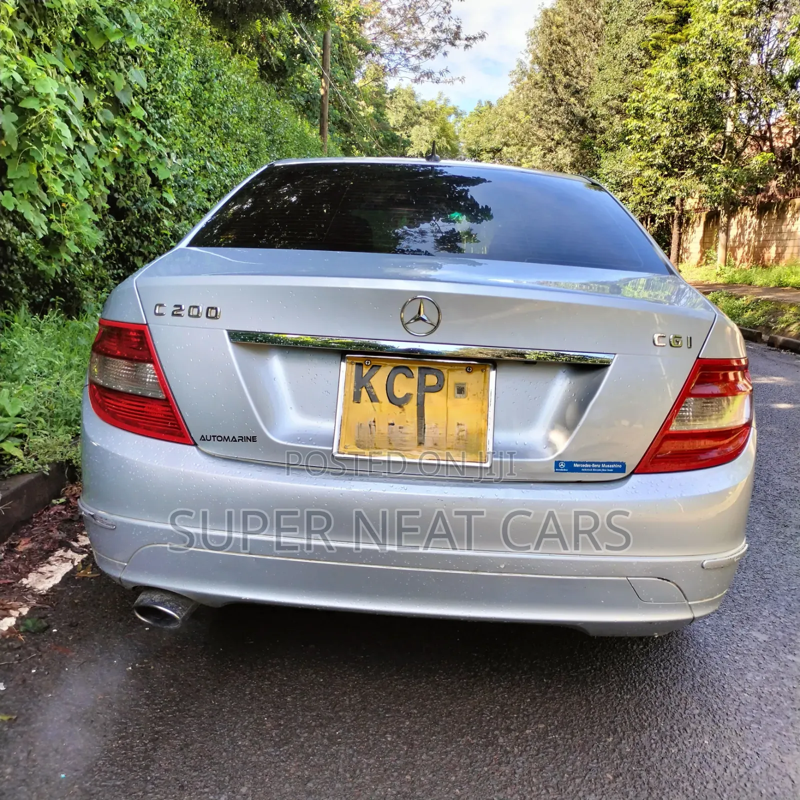 Mercedes-Benz C200 2011 Silver