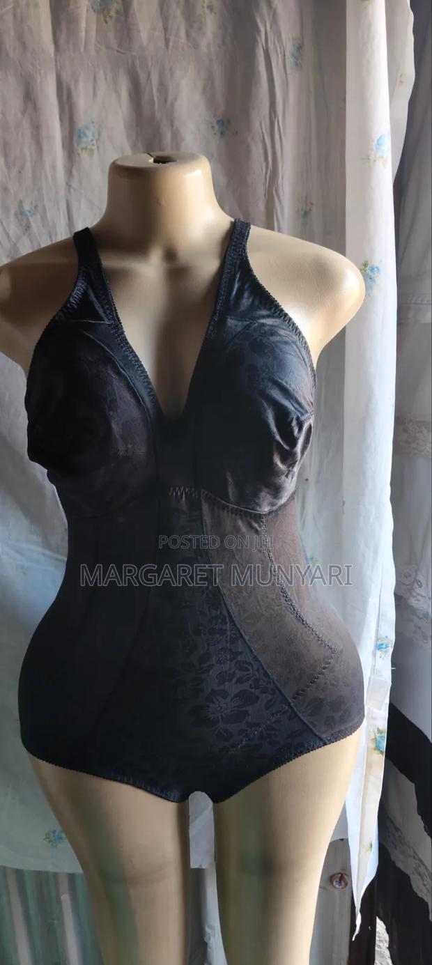 White and Black Full Corset Plain