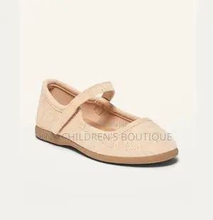 Girls Shoes Light Pink With Glitter Size 24