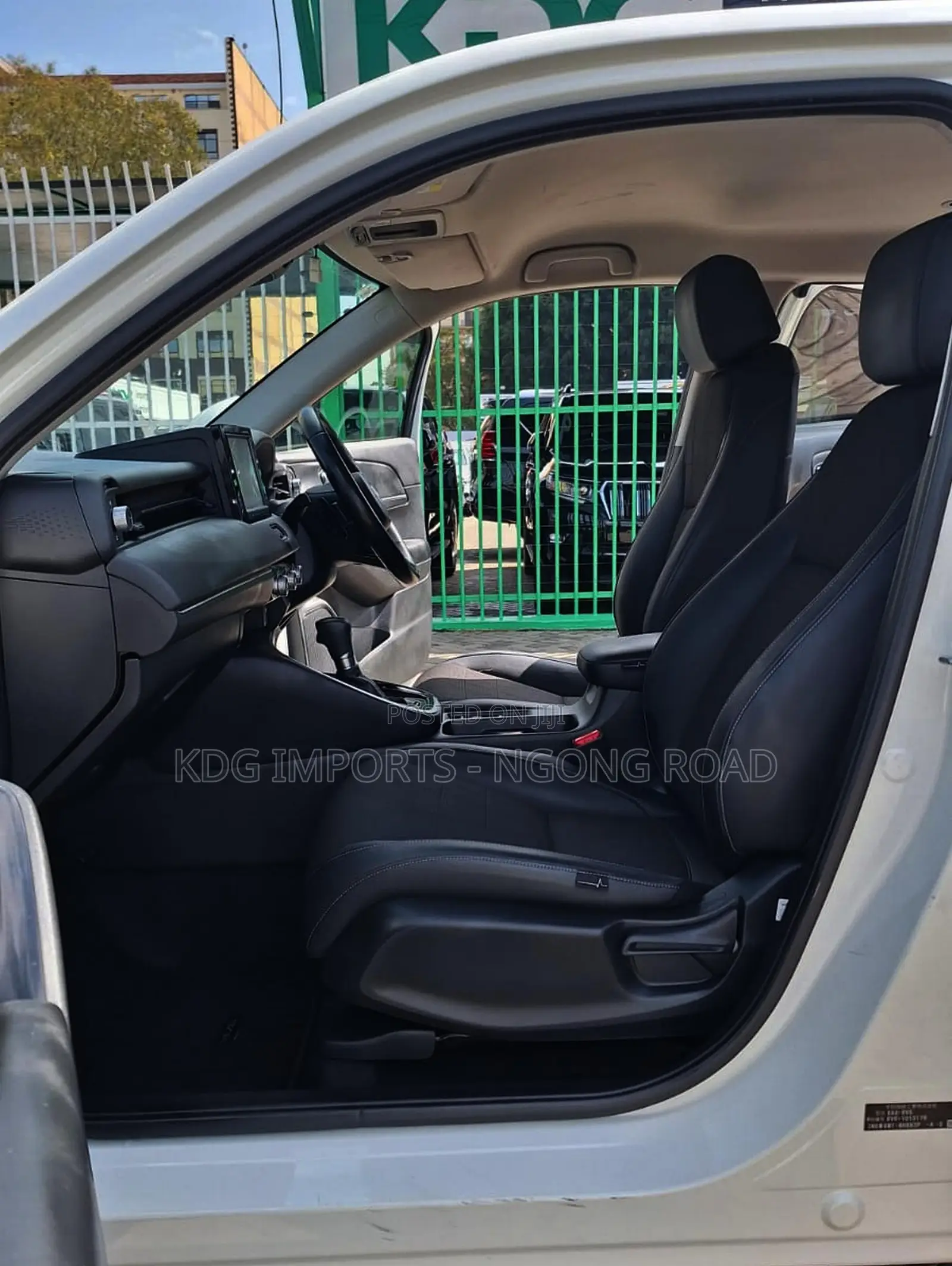 Honda Vezel 2021 Pearl
