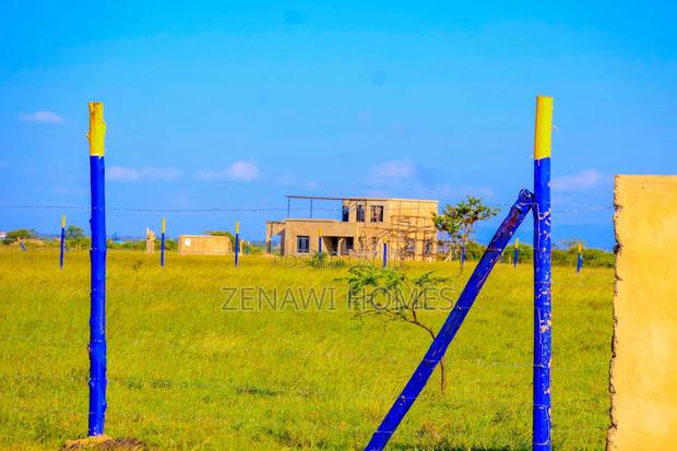 Muthaara 40 By90 Plots for Sale. Sm