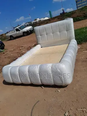 White Puffed Bed