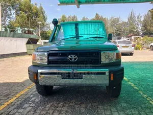 Toyota Land Cruiser 2021 Green