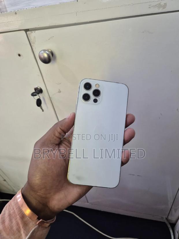 Apple iPhone 12 Pro 256 GB White - thumbnail 6