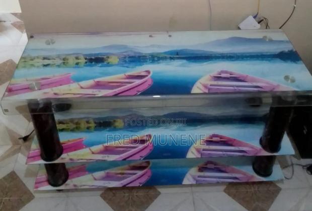 Modern Glass Tv Stand With Unique Printed Design - thumbnail 4