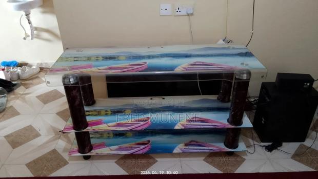 Modern Glass Tv Stand With Unique Printed Design - thumbnail 5