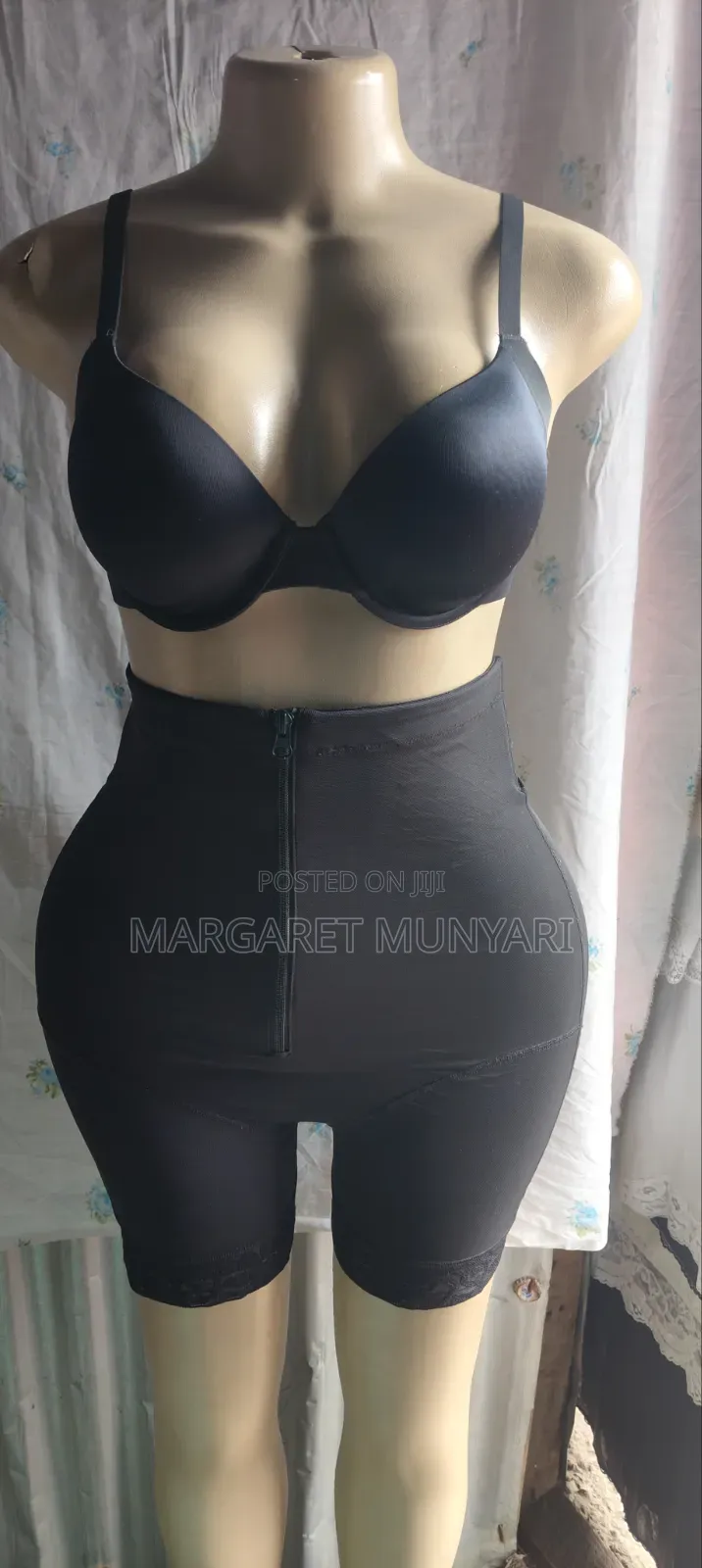 Zip Black Corset Bairka