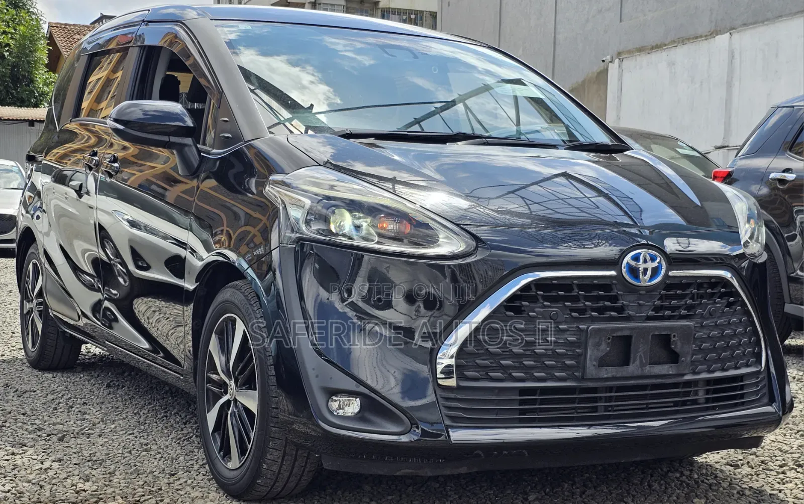 Toyota Sienta 2021 Black