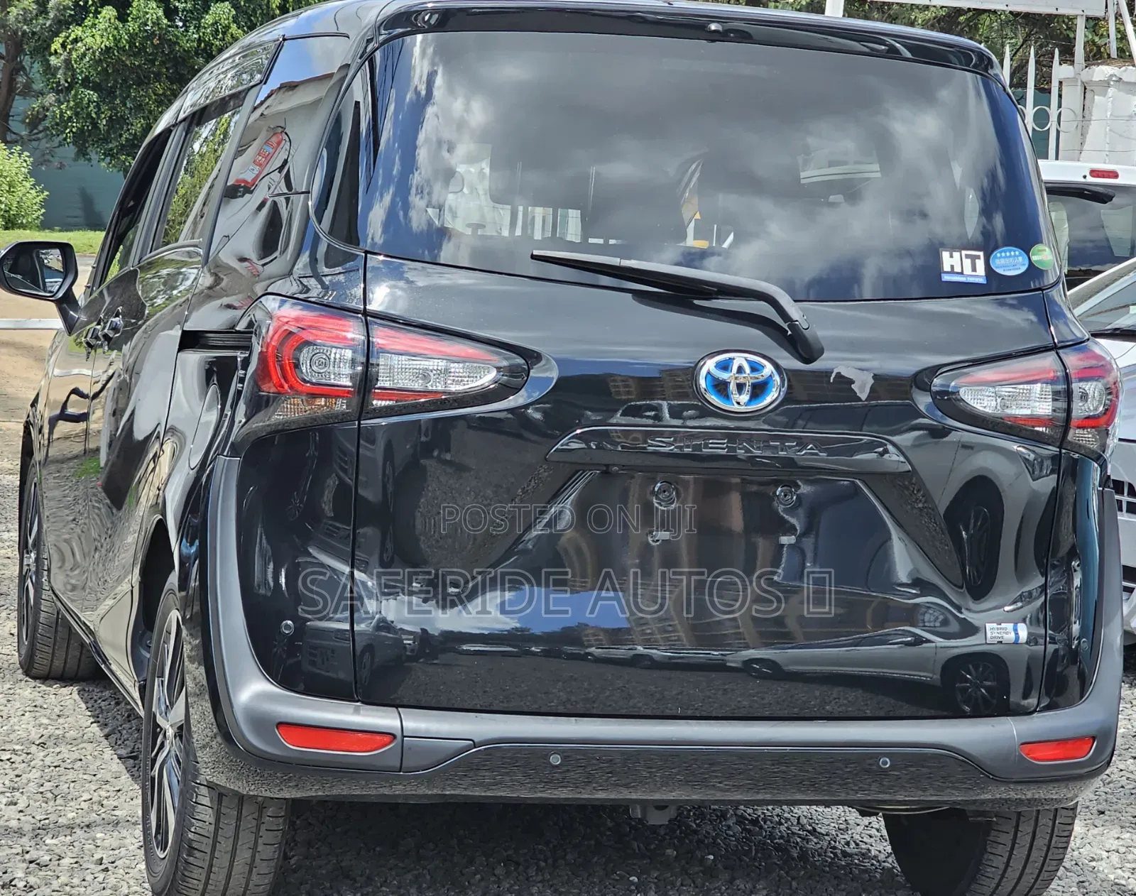 Toyota Sienta 2021 Black