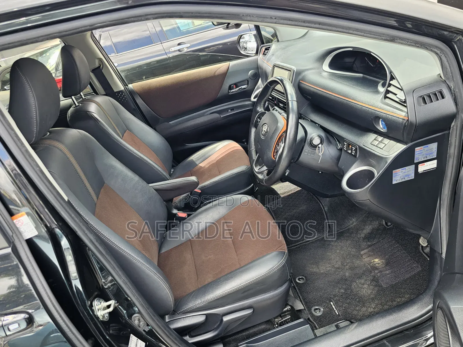 Toyota Sienta 2021 Black