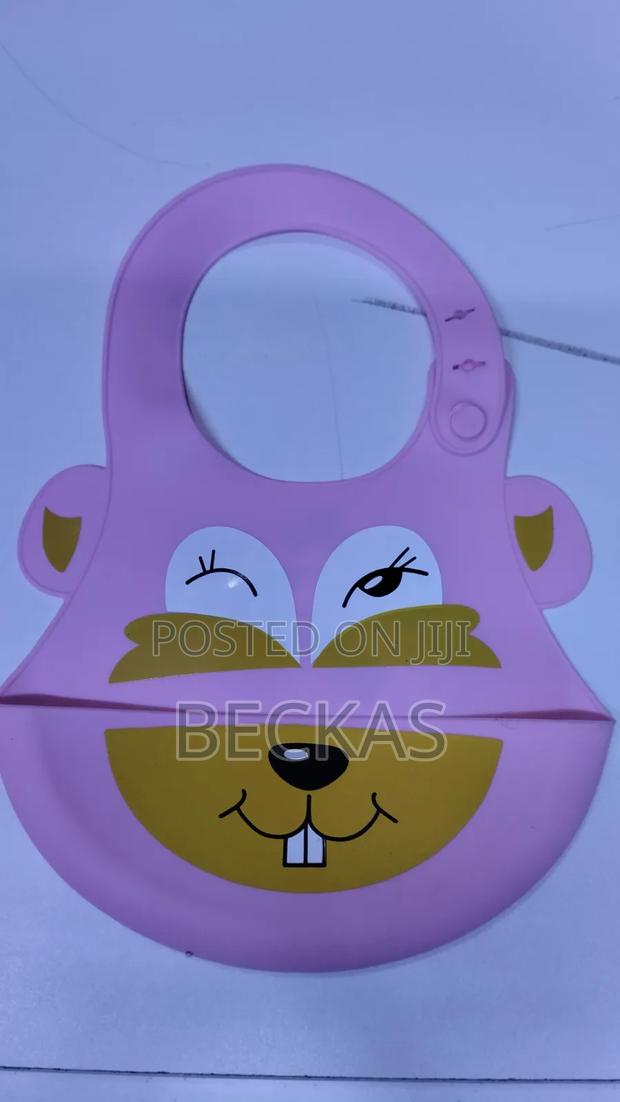 Silicone Bibs - thumbnail 3