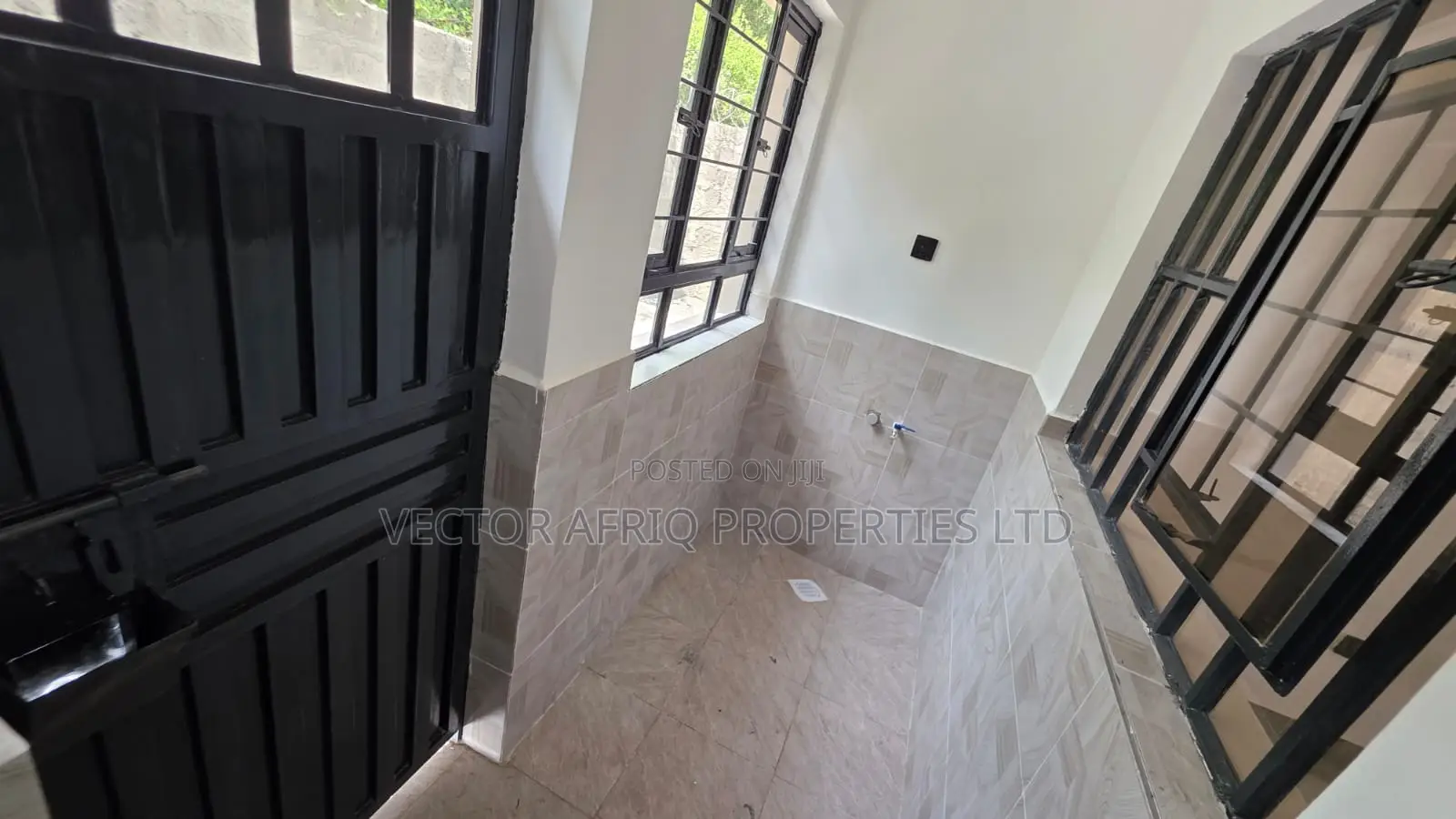 3bdrm Bungalow in Kitengela for sale