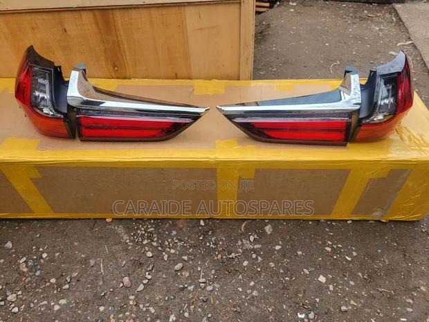 Lexus Lx 570 Backlights Set