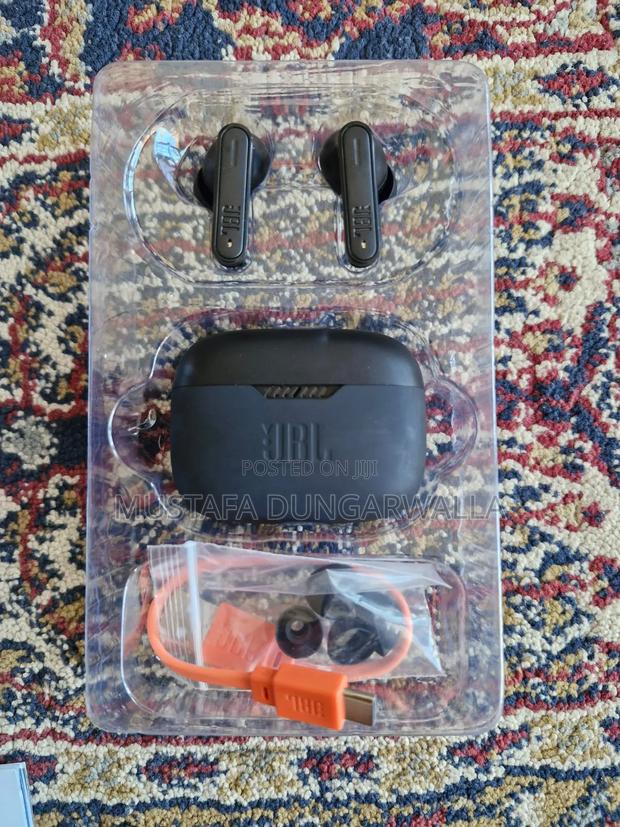 JBL Tune230nc