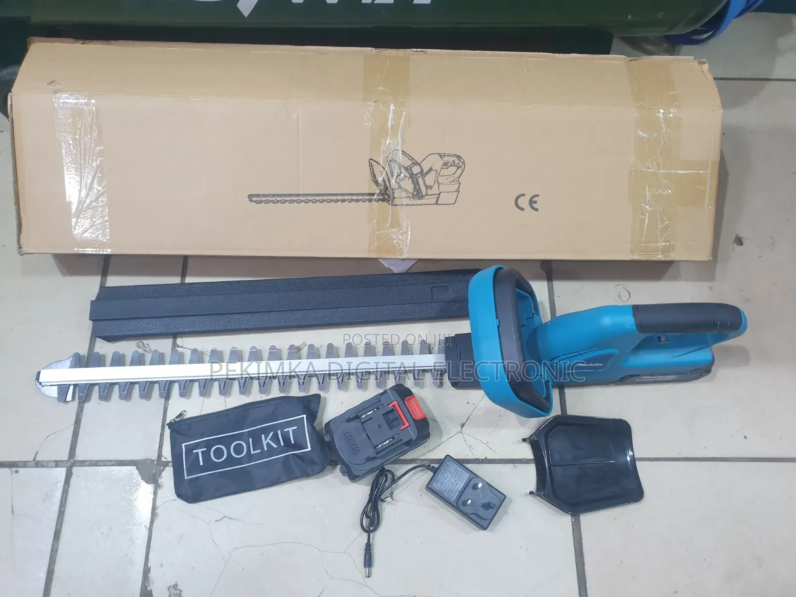Makita Edge Trimmer