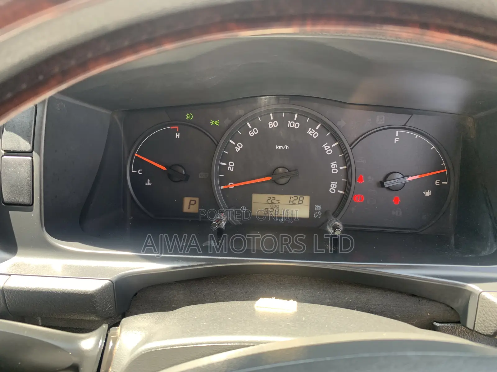 Toyota HiAce 2017 Black