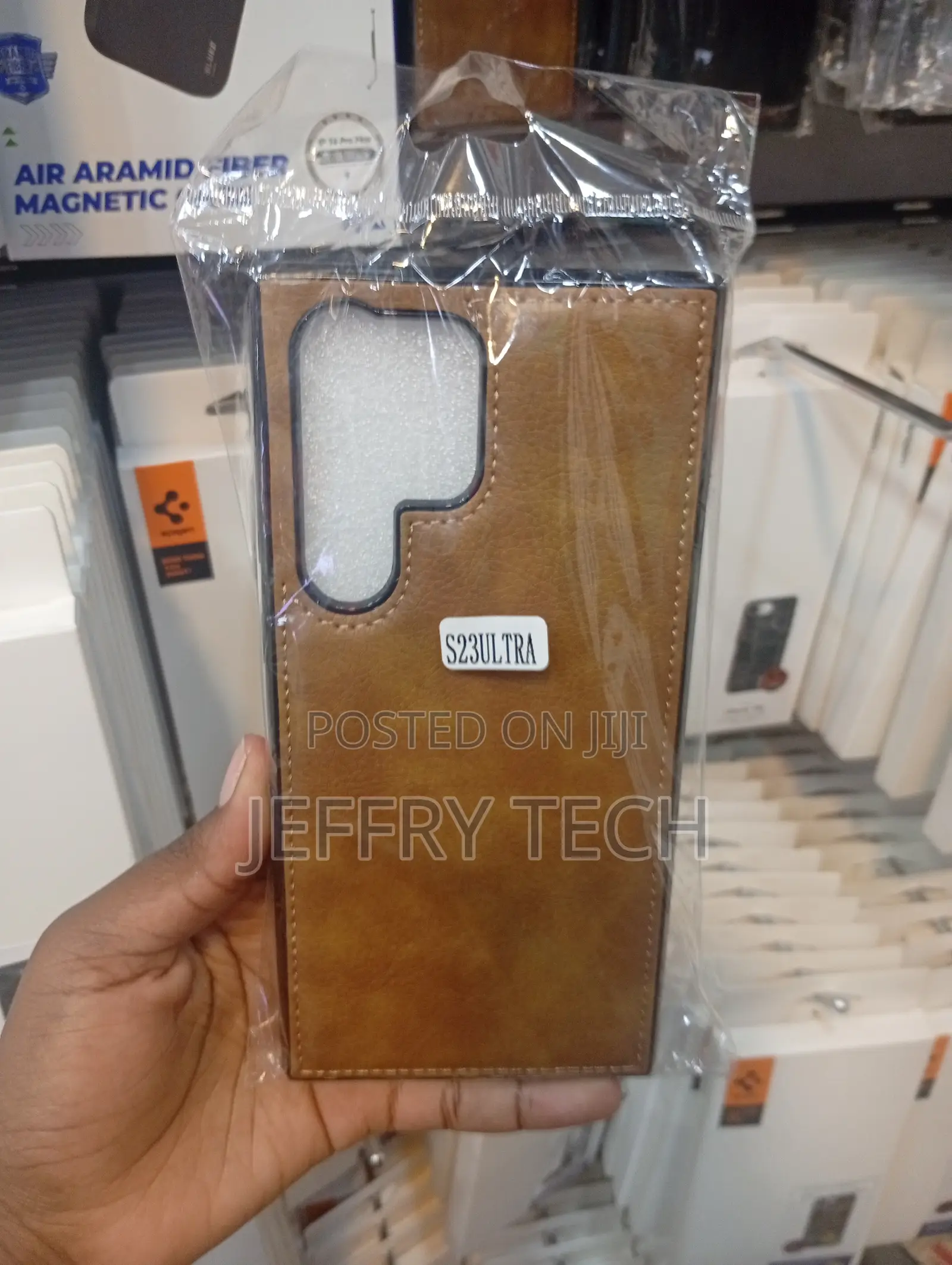 Samsung Galaxy S23 Ultra Barlow Full-Grain Leather Case