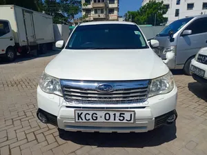 Subaru Forester 2018 White