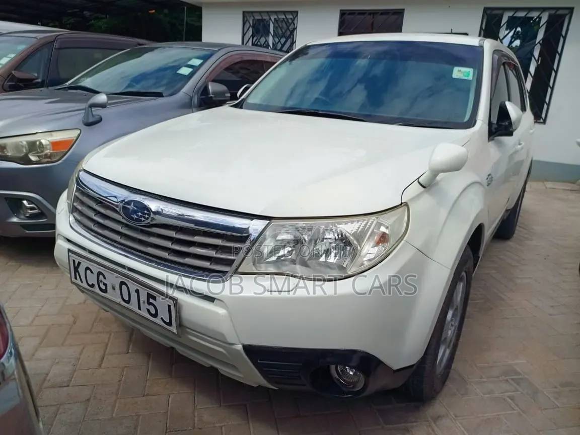 Subaru Forester 2018 White