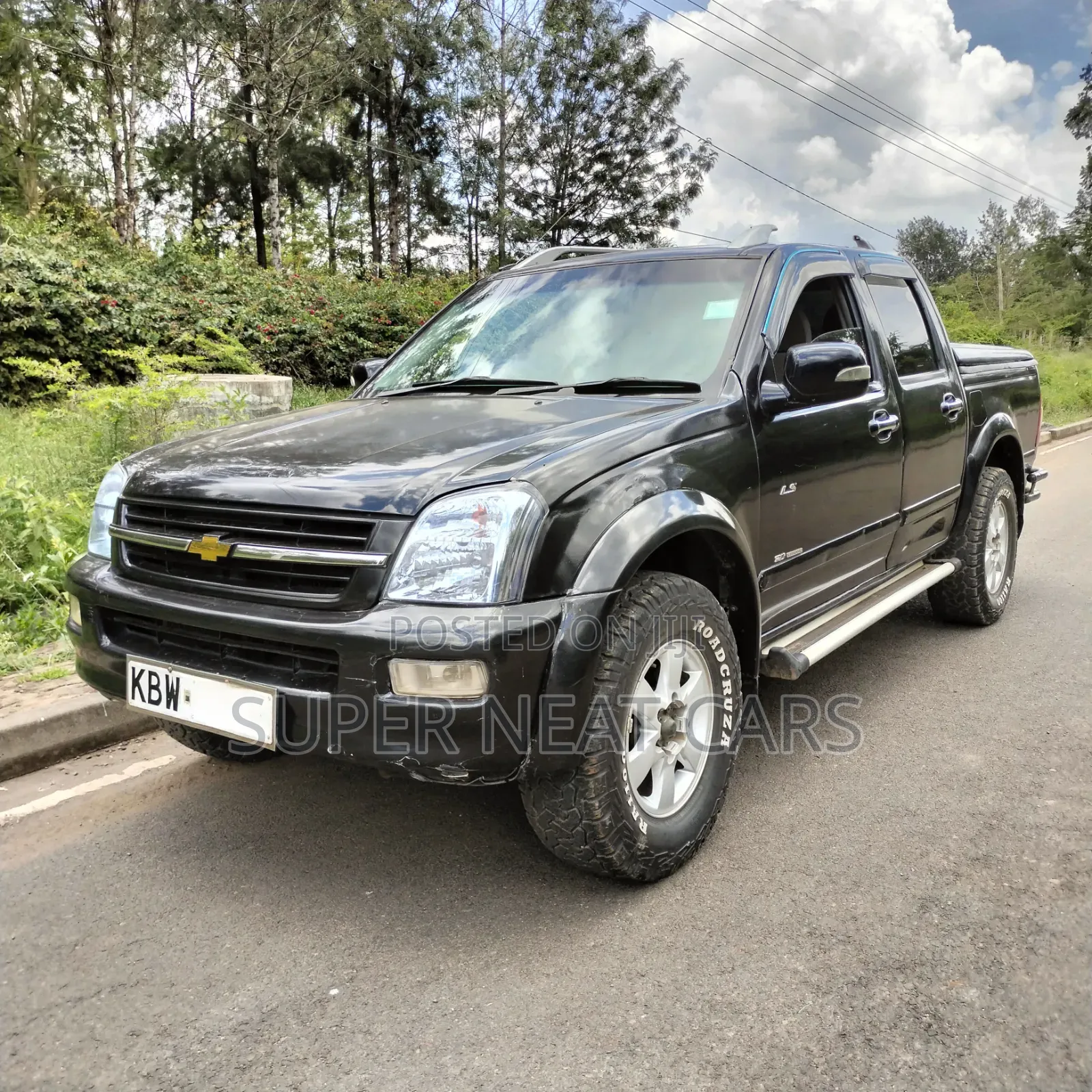 Isuzu D-MAX 2006 Black