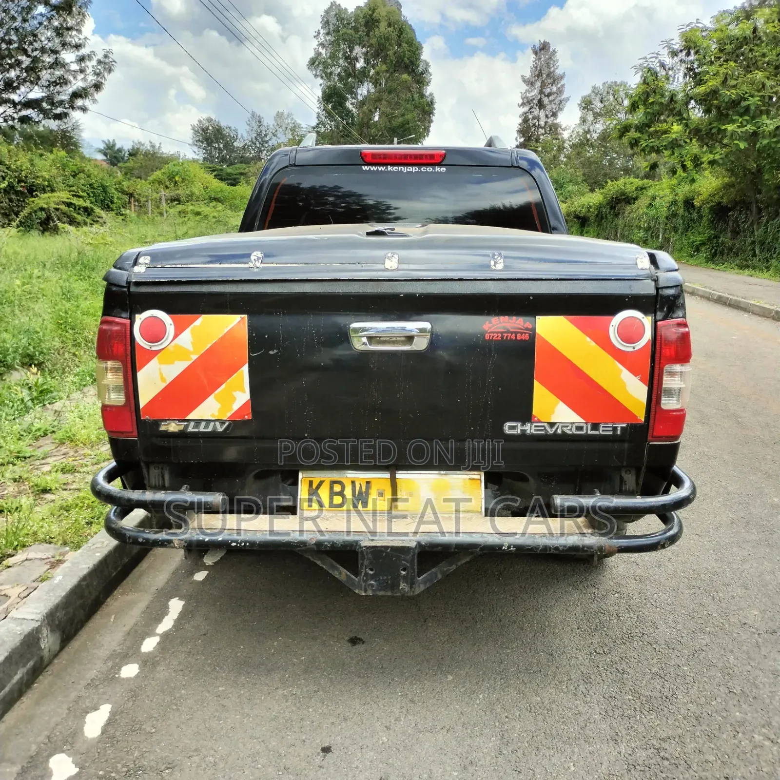 Isuzu D-MAX 2006 Black
