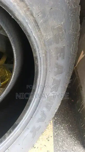 285/70r17 Bearway