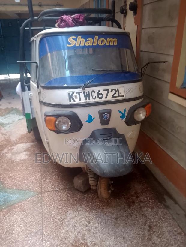 Piaggio Scooter 2021 White
