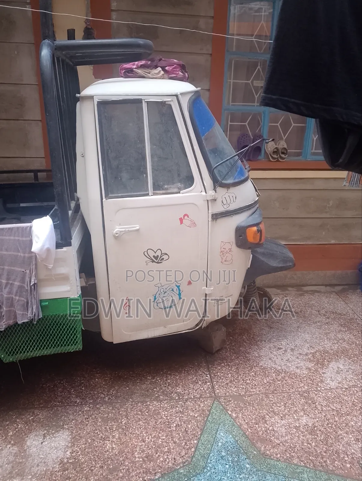 Piaggio Scooter 2021 White