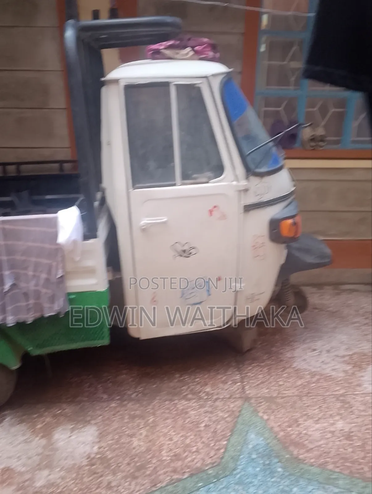 Piaggio Scooter 2021 White