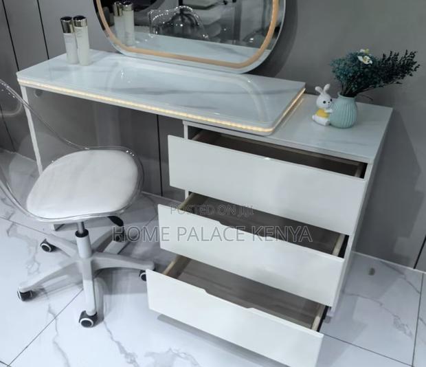 Vanity Table: Solid Wood MDF Led Makeup Dressing Table - thumbnail 15