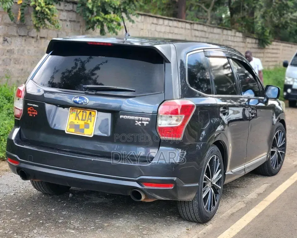 Subaru Forester 2014 Gray