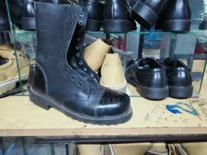 Li Shoes Maker