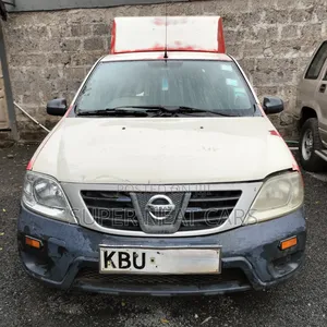 Nissan NP200 2012 White