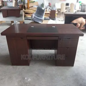 Office Desk : Mahogany Finish Executive Office Desk