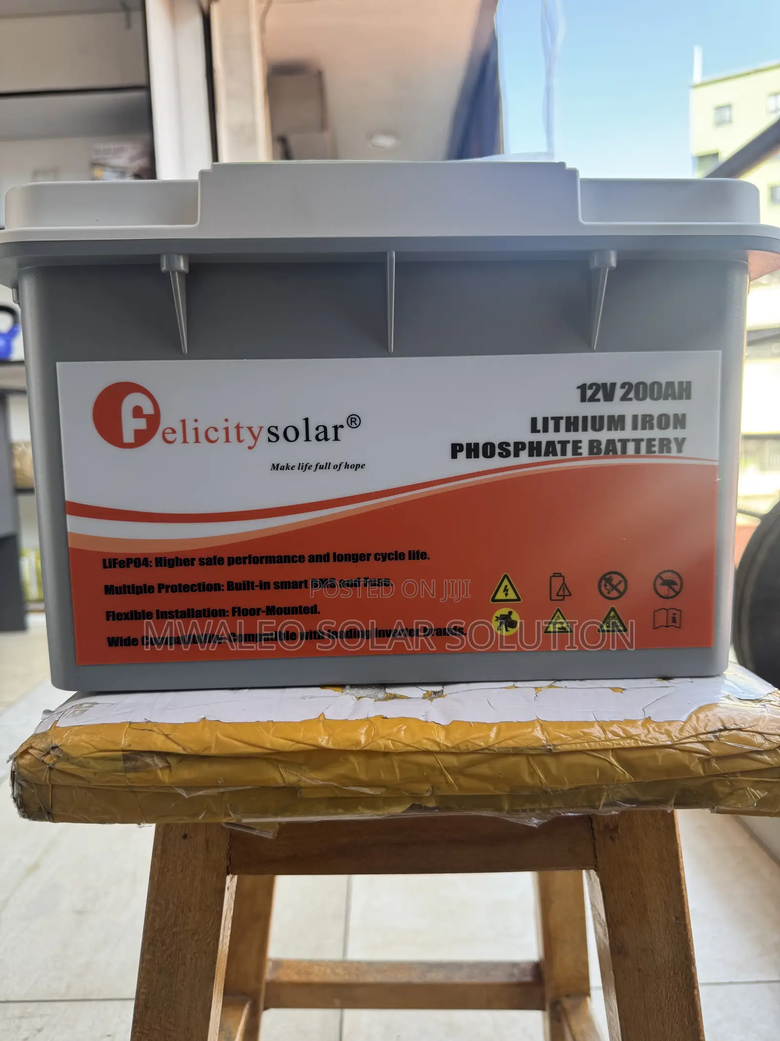 2.56kwh 12.8 Lithium Battery