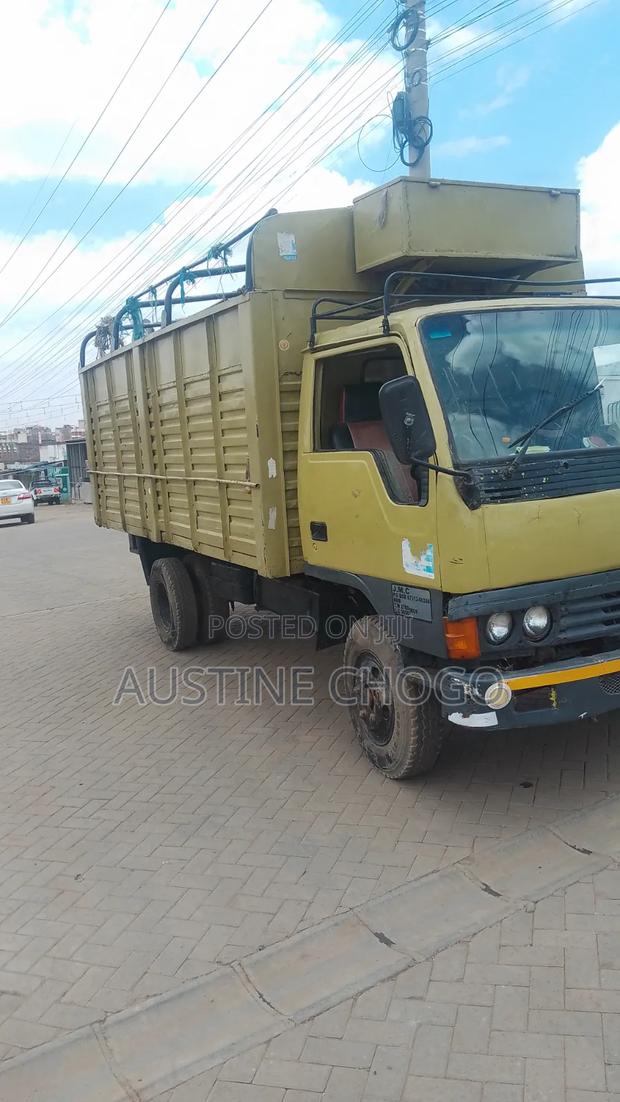 Mitsubishi Canter 1991 Yellow - thumbnail 6