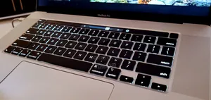 Laptop Apple MacBook Pro 2019 32GB Intel Core i9 SSD 1T