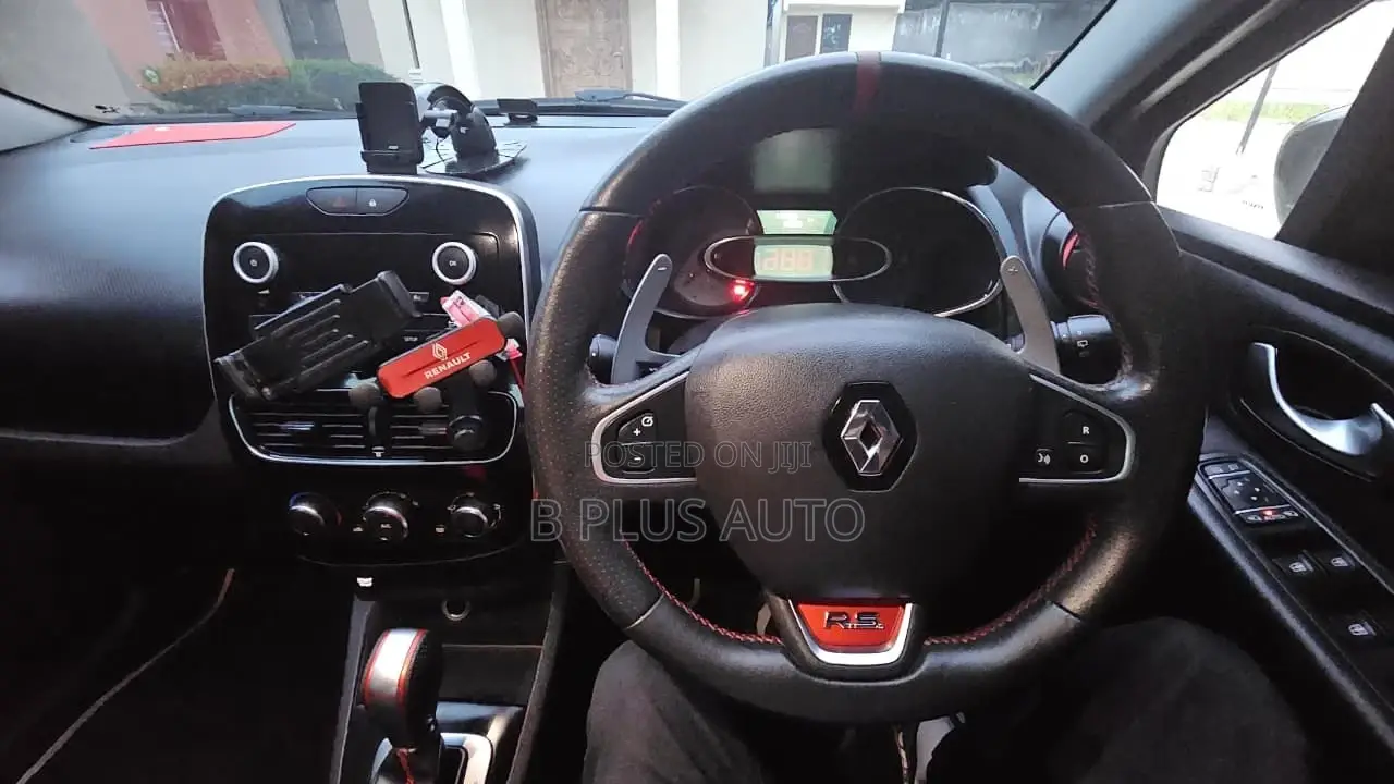 Renault Clio 2017 Black