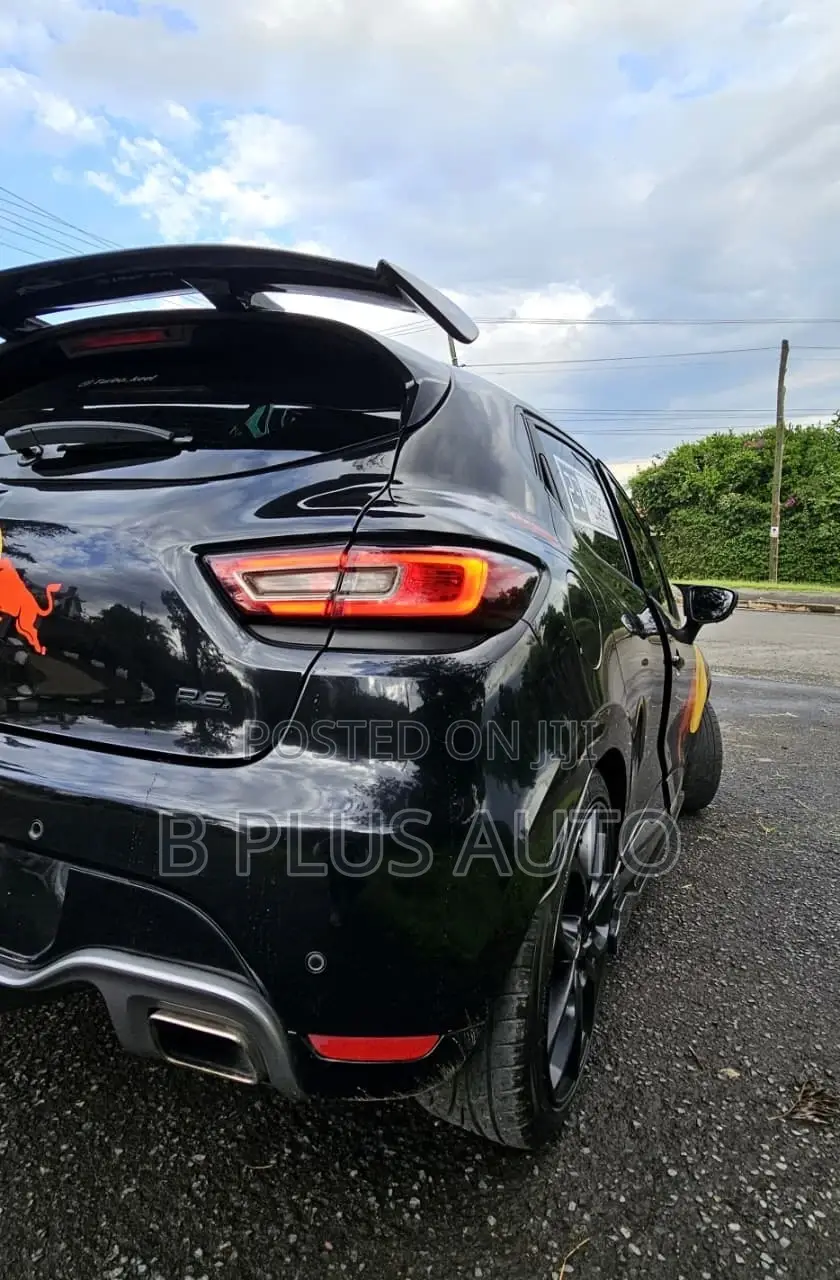 Renault Clio 2017 Black
