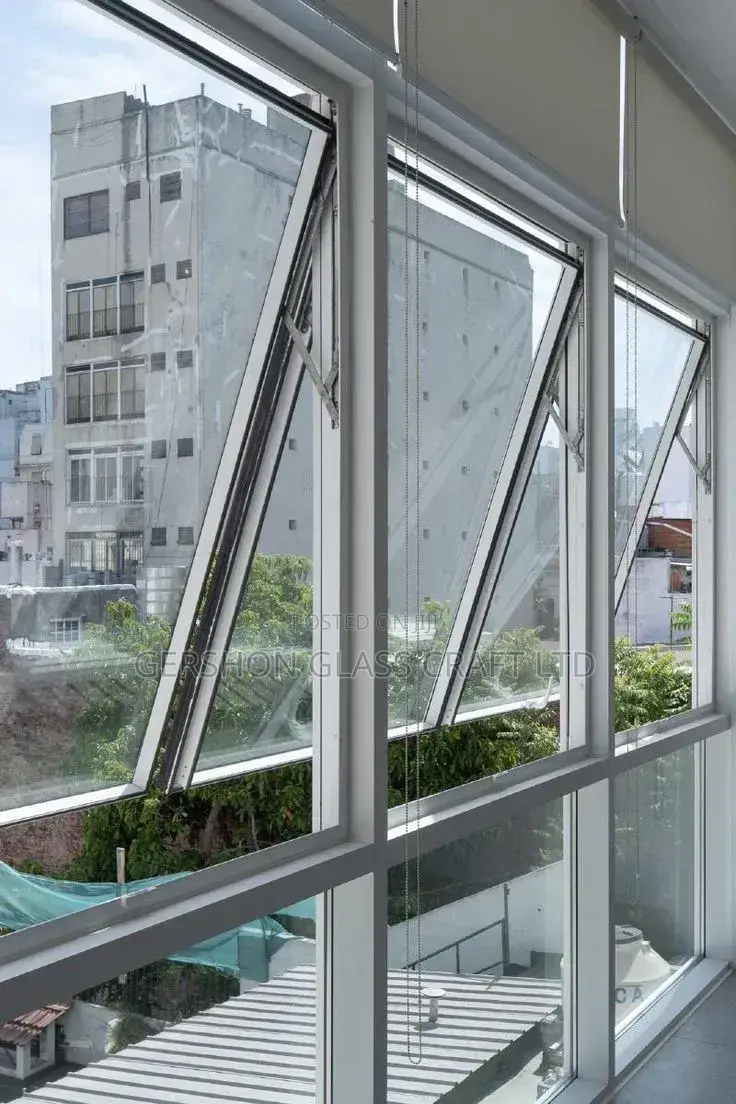 Aluminium Projecting Windows
