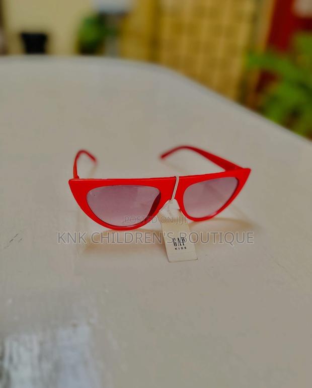 Kids And Teens Sunglasses - Red Cateye Sunglasses