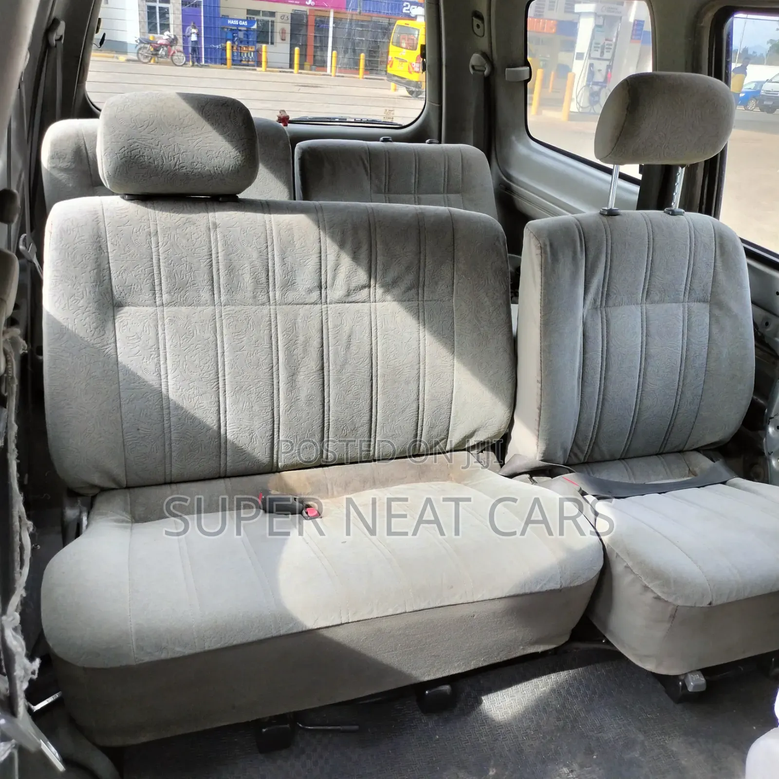 Toyota TownAce Noah 2001 Silver