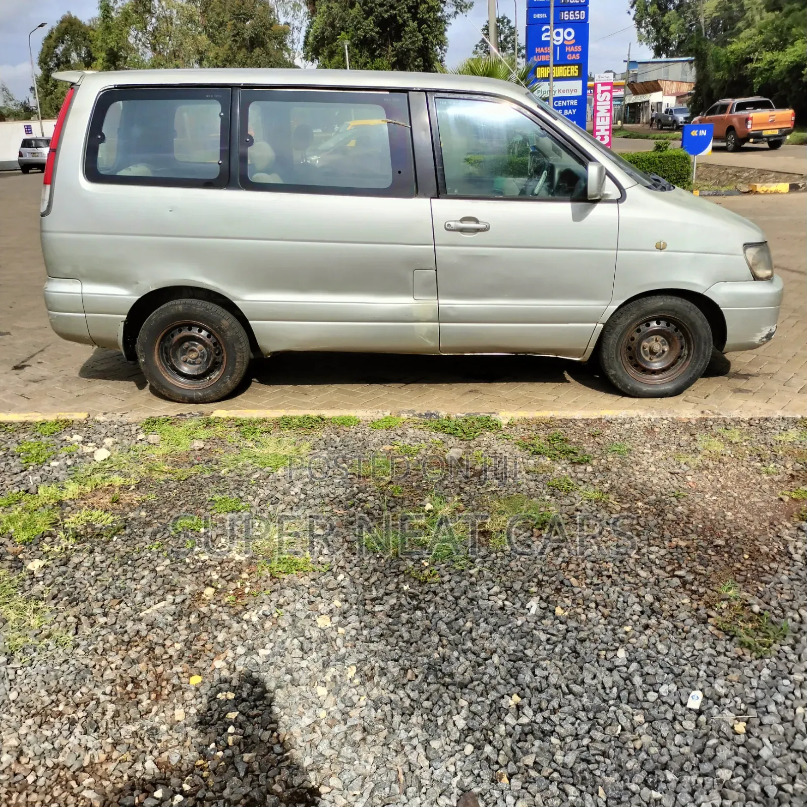 Toyota TownAce Noah 2001 Silver