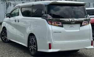 Toyota Vellfire 2019 White