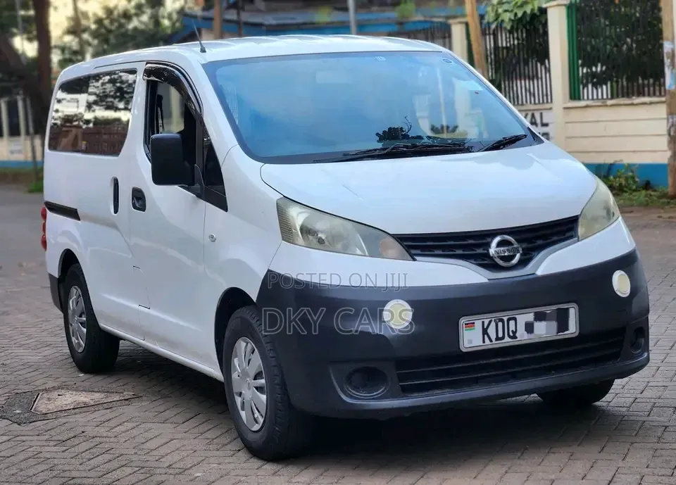 Nissan NV200 2017 White