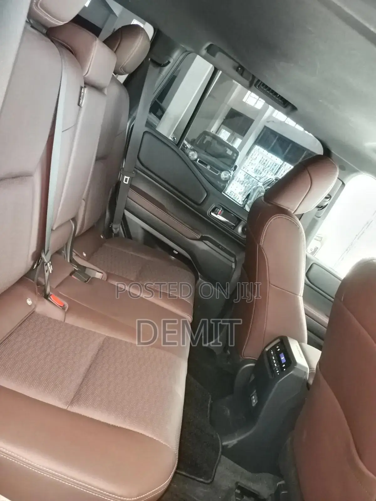 Toyota Land Cruiser 76 Series 2024 White